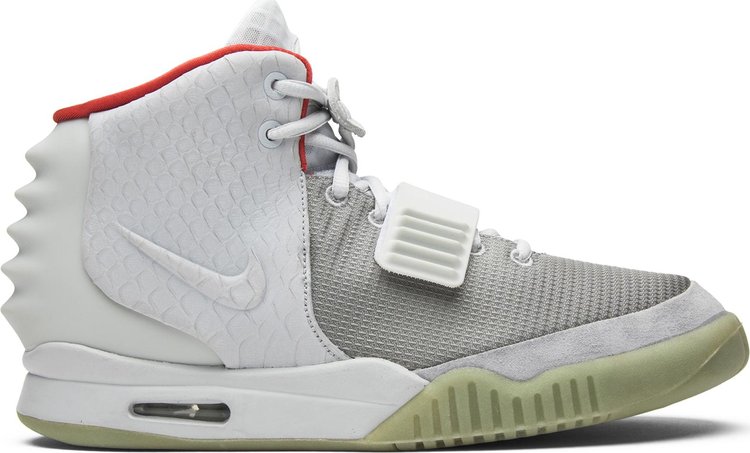 Лимитированные кроссовки Nike Air Yeezy 2 NRG 'Pure Platinum', белый - фото