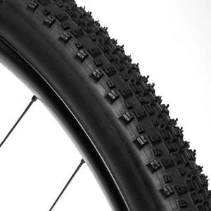 Бескамерная шина Рамблер 650b Maxxis, цвет Dual Compound/EXO/TR